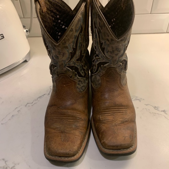 Ariat Brown Kids Boots - Picture 1 of 5